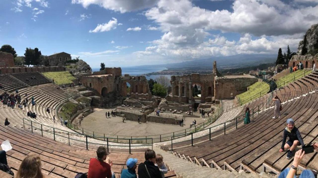 Il Cantone Del Faro Giardini-Naxos Exterior foto